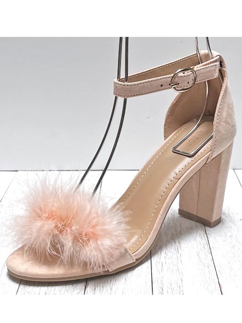 New Blush Pink Feather Single Band Chunky Heel Sandals